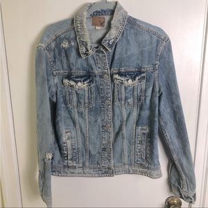 American Eagle Distressed Denim Jean Jacket  Size: M